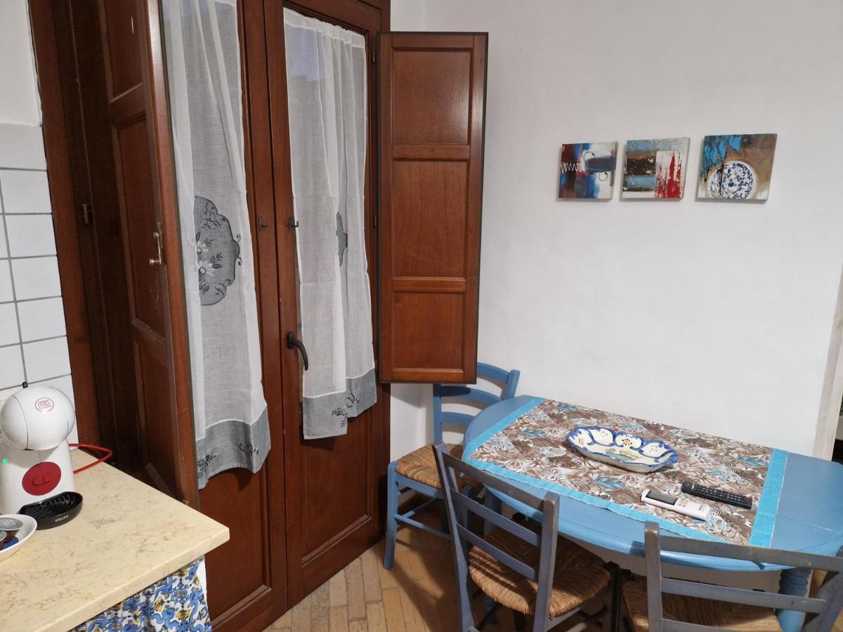 Casette Di Alex Con Terrazza Трапани Екстериор снимка